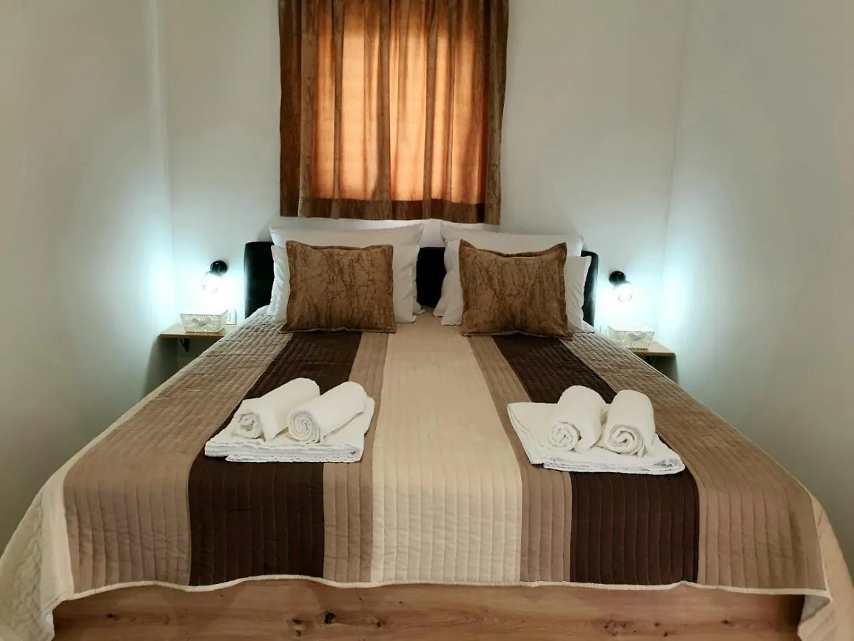 Apartment Mateo Kastela Croatia