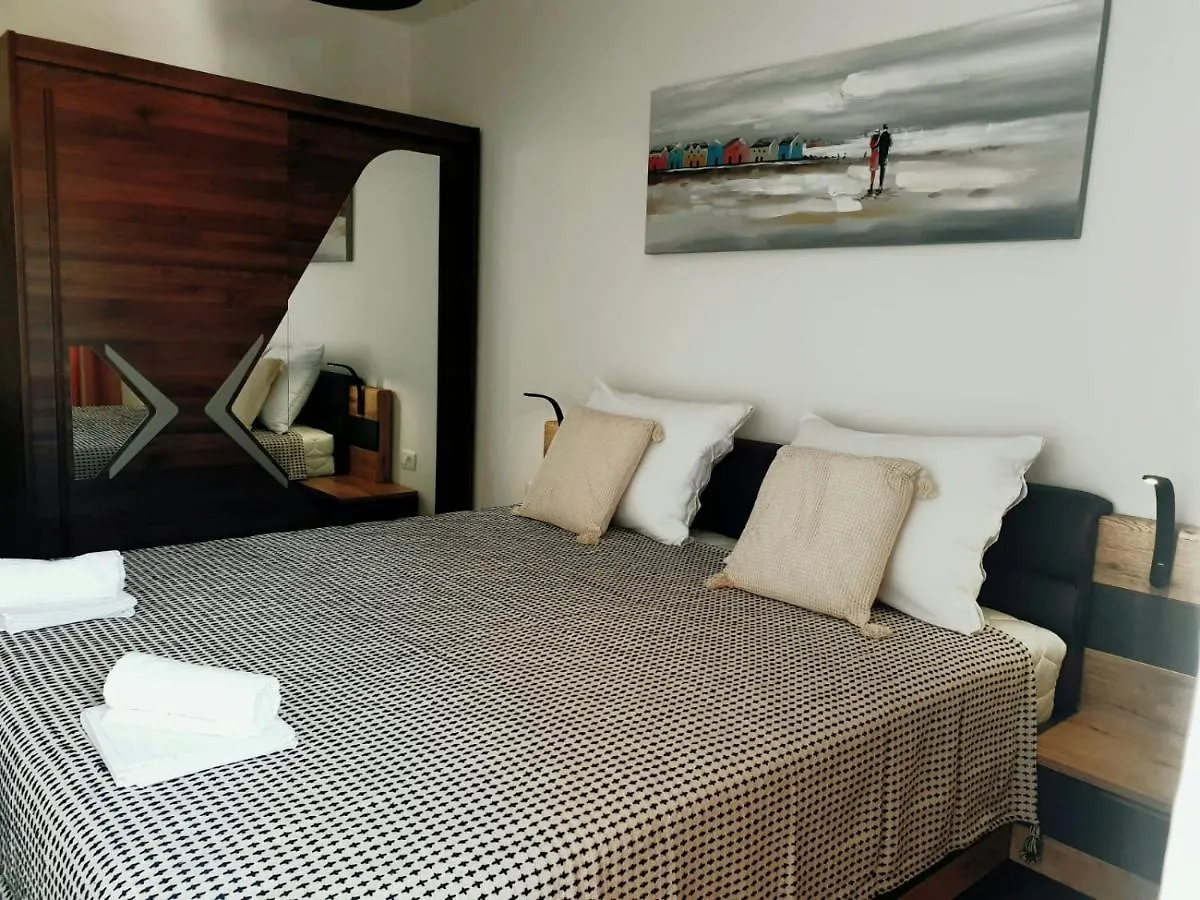 Apartment Mateo Kaštela